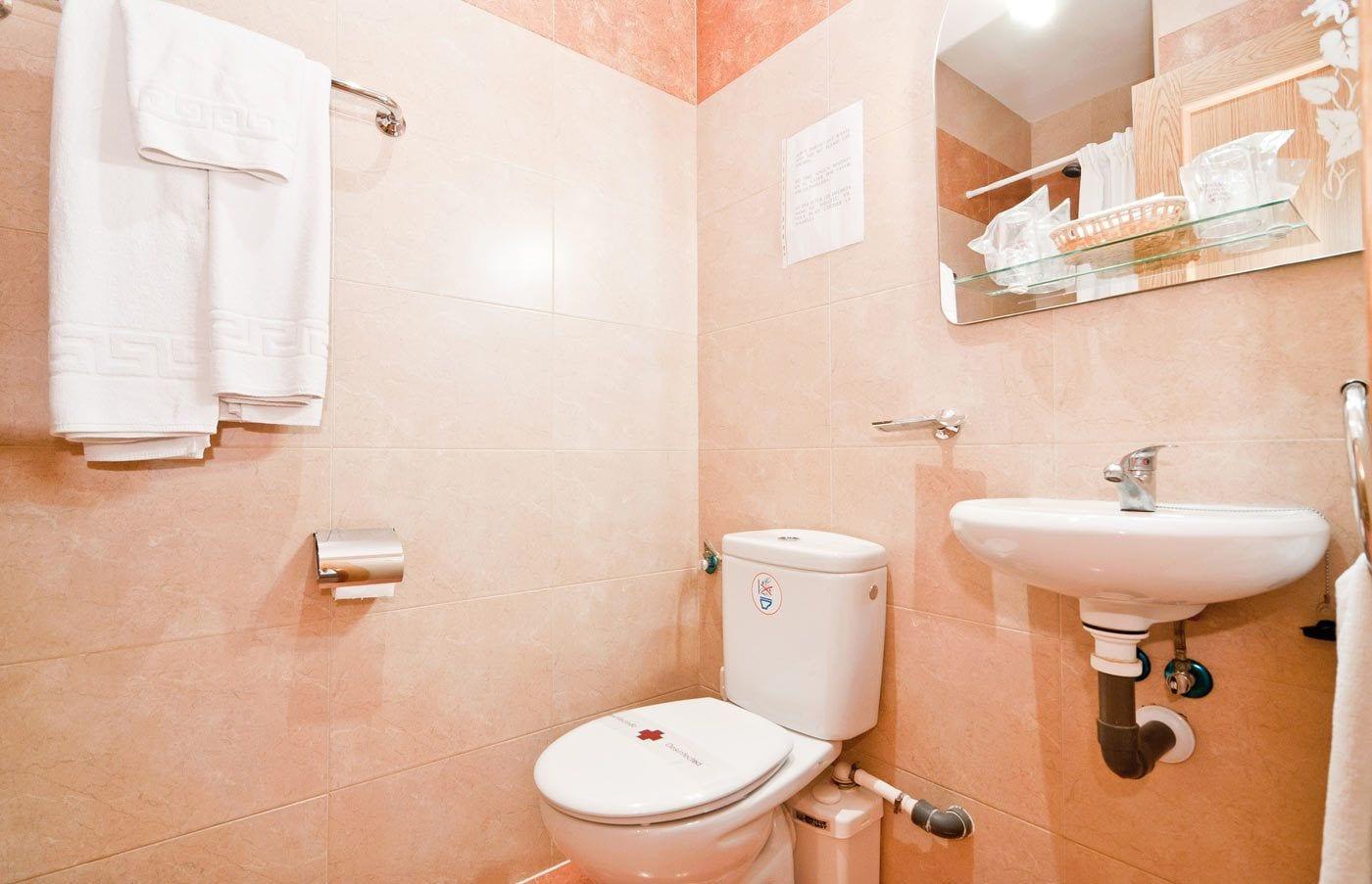 Hostal Las Cortes Madrid Exteriér fotografie