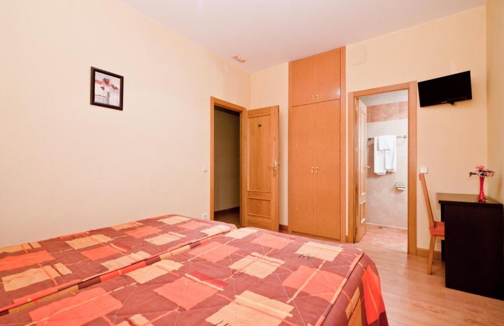 Hostal Las Cortes Madrid Exteriér fotografie